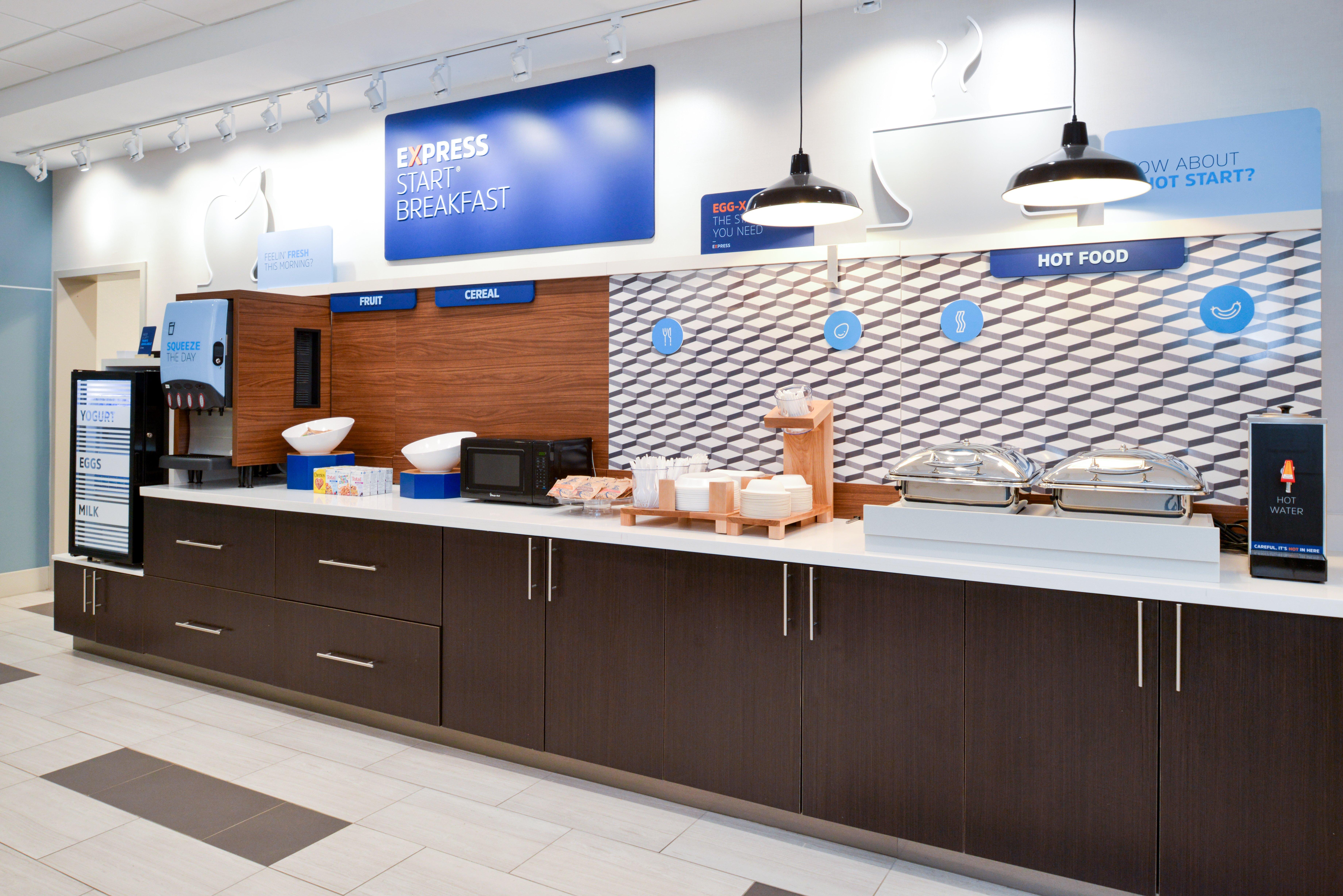 Holiday Inn Express & Suites - Elko By Ihg Exteriör bild